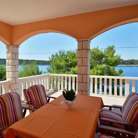 Apartman In Karbuni With Sea View, Terrace, Air Conditioning, W-lan 3609-4 Blato