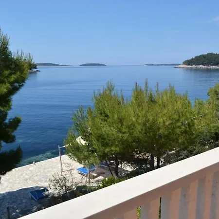 In Karbuni With Sea View, Terrace, Air Conditioning, W-lan 3609-4 Apartman Blato