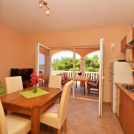 In Karbuni With Sea View, Terrace, Air Conditioning, W-lan 3609-4