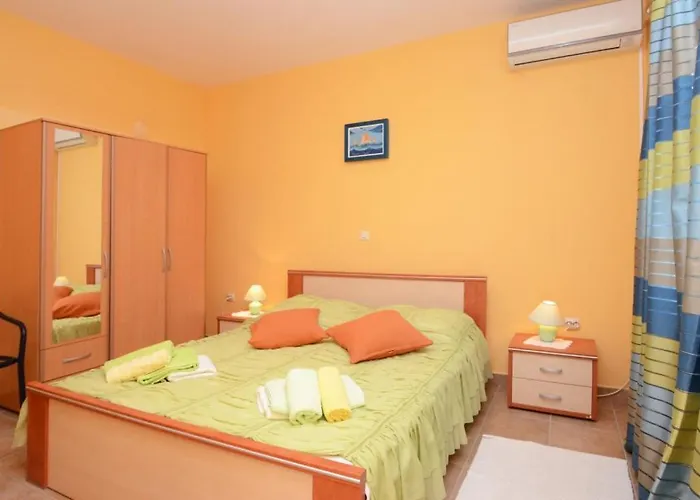 In Karbuni With Sea View, Terrace, Air Conditioning, W-lan 3609-4 아파트